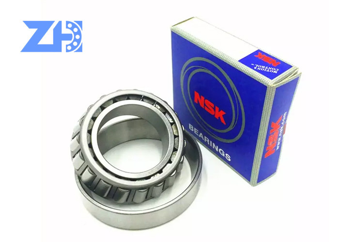 Roulement à rouleaux de chandelle du Japon Nsk 32005j avec le roulement à rouleaux de chandelle de la taille 25*47*15 millimètre