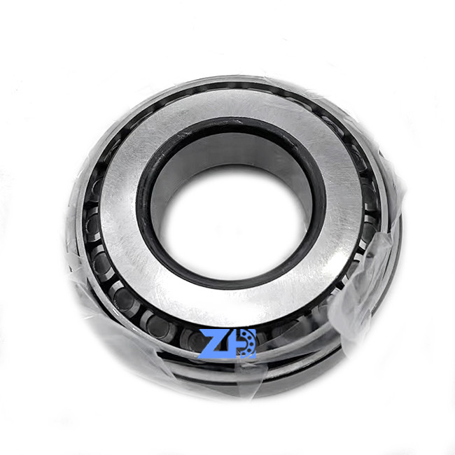 55206/55437 cage en acier de roulement à rouleaux coniques se compose d'un anneau externe conique 52.388mm*111.125mm*26.909mm