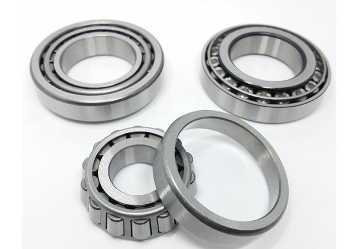 Roulement à rouleaux coniques 30302 pour la taille en acier 15*42*14.25mm de matériel de cage de excavatorégorie de Jet Engine Model Airplane With