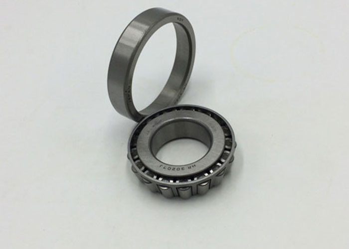 Service d'OEM de soutien du roulement à rouleaux de chandelle 30307 dans la taille courante 35*80*21mm d'abondance