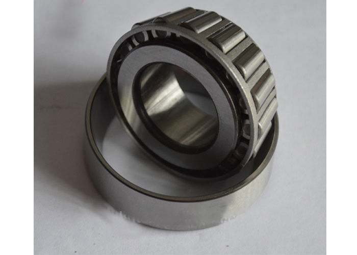 Roulement à rouleaux de chandelle 30318 avec la cage en acier pour la taille inoxydable à grande vitesse 90*190*46.5mm d'automobile