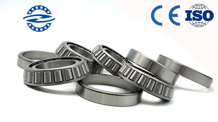 Roulement à rouleaux ouvert de chandelle de cage de l'acier au chrome 30205 pour la machine-outil 25*52*16.25mm