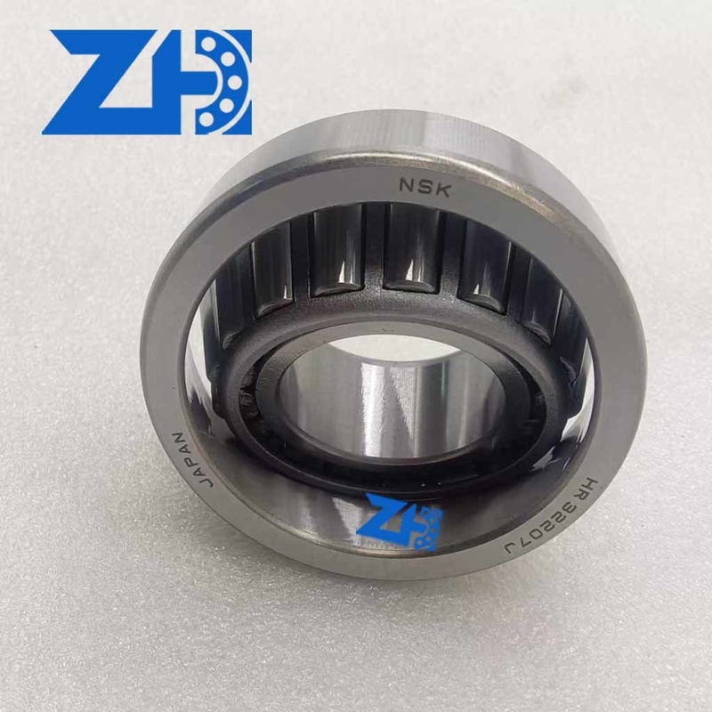 HR32207S roulements à rouleaux coniques peuvent être utilisés dans divers domaines industriels, y compris les dispositifs de transport, les machines d'ingénierie, les machines-outils, les automobiles, la métallurgie, les mines, les équipements de puissance