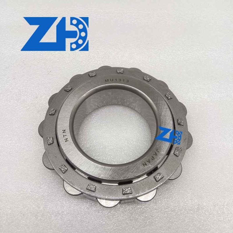 Les roulements à rouleaux sphériques M1313CH sont utilisés dans les roulements de machines industrielles, les roulements à broche de machines-outils, les roulements d'équipements lourds et les roulements de véhicules ferroviaires.