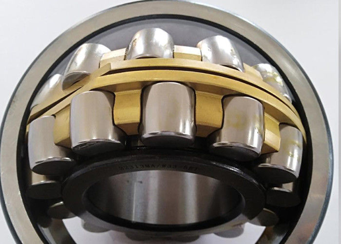 Roulement à rouleaux sphérique de la dureté HRC58-62 22211 en laiton, taille en acier 55*100*25 de cage