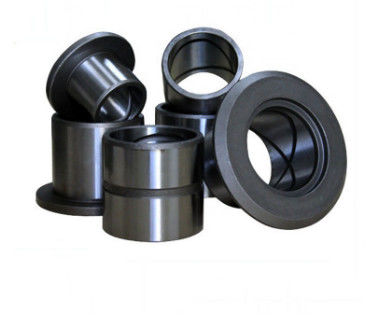 De haute qualité durcissez PC200-8 l'excavatrice forgée en acier Bucket Pin Bushing Size 80*95*80